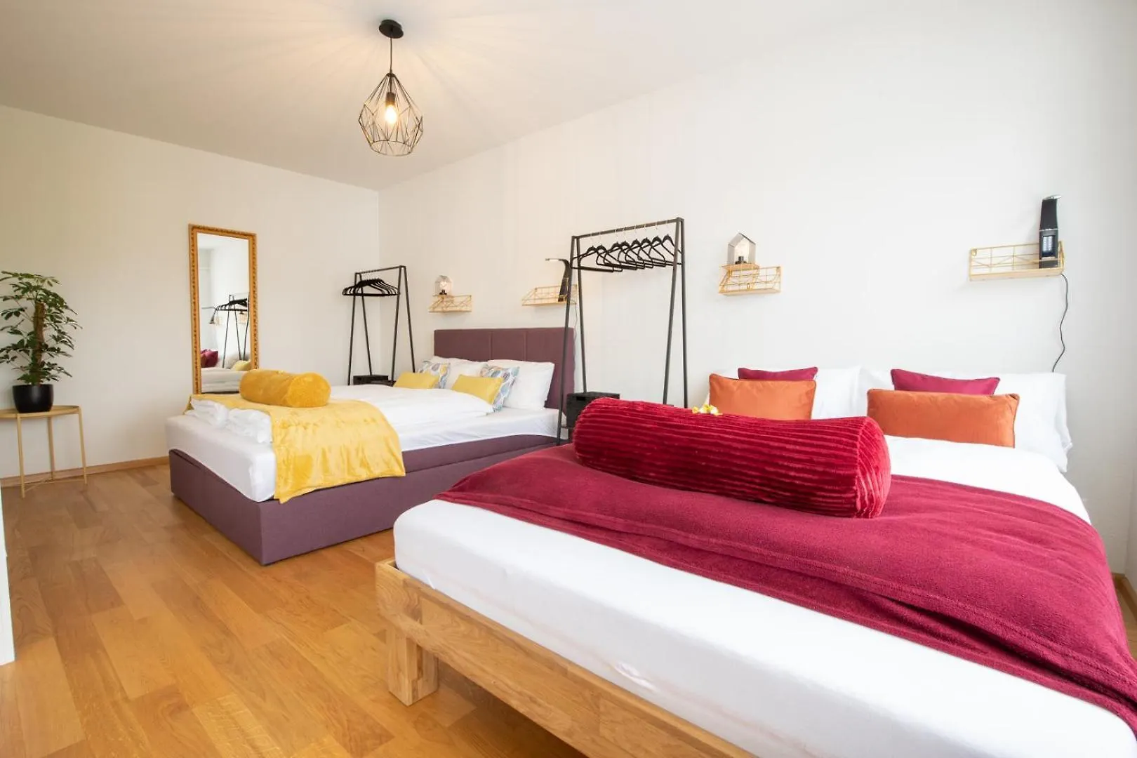 Special Modern Lisa Apartment Basel, Bahnhof Grossbasel 10-Star